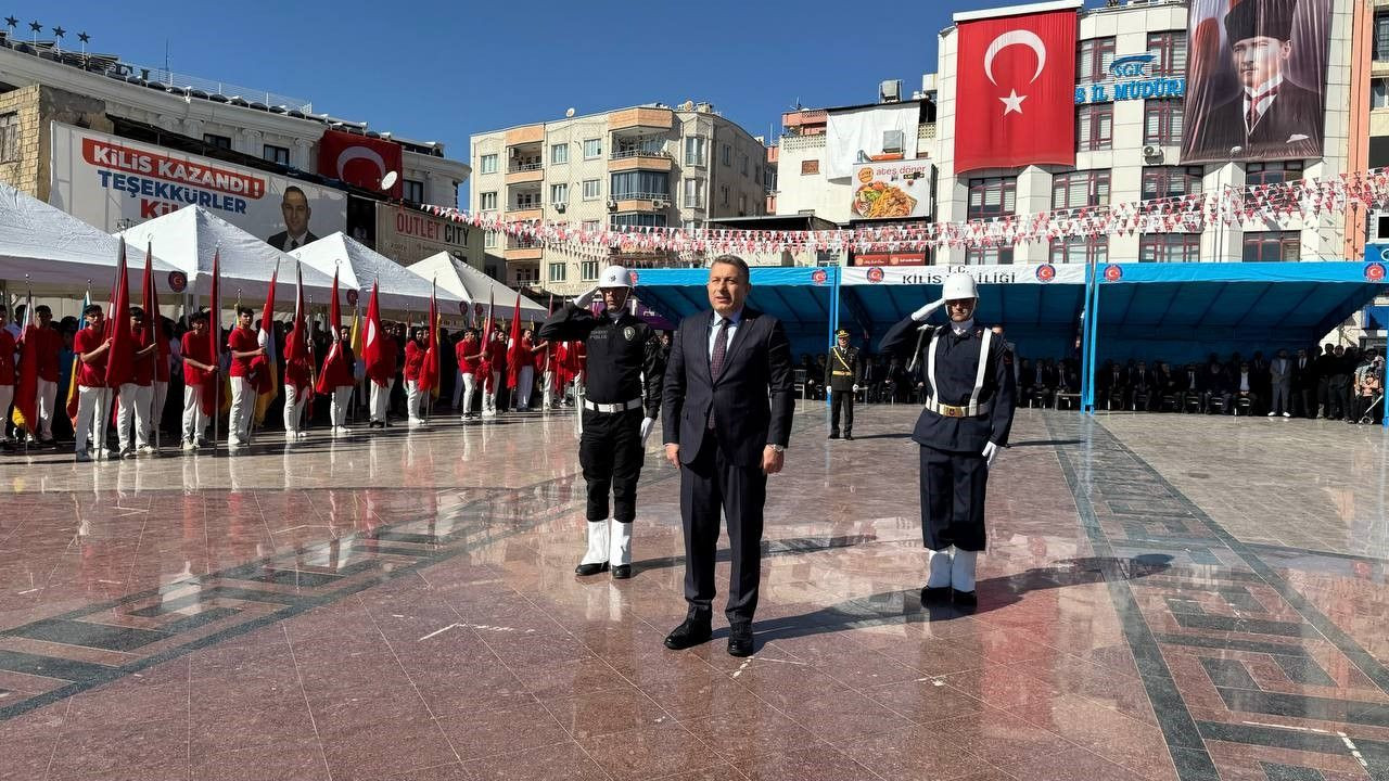 Atatürk'ün Kilis'e gelişinin 106'ncı yıldönümü kutlandı - Sayfa 1