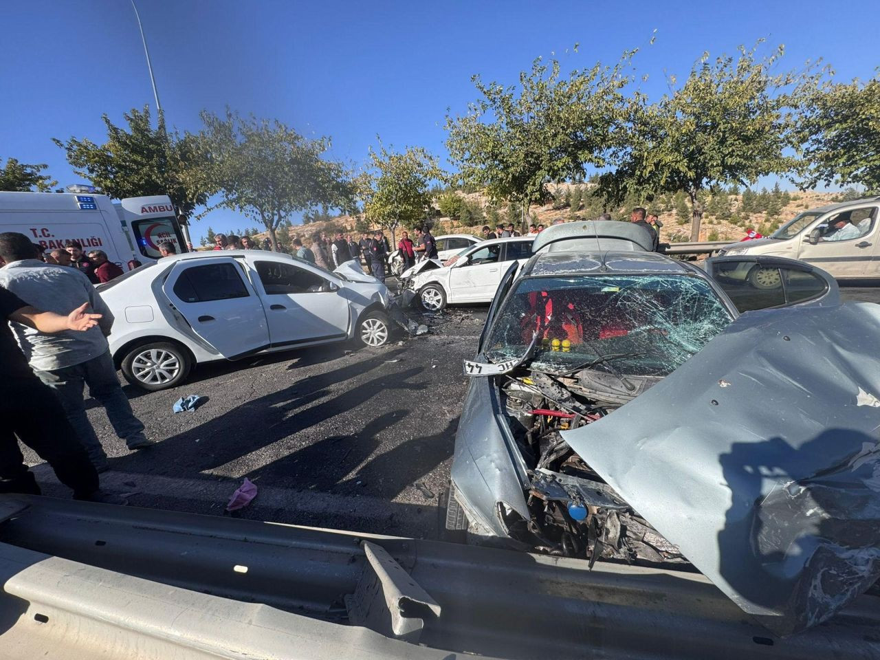 Şanlıurfa’da Zincirleme Trafik Kazası: 5 Yaralı - Sayfa 3