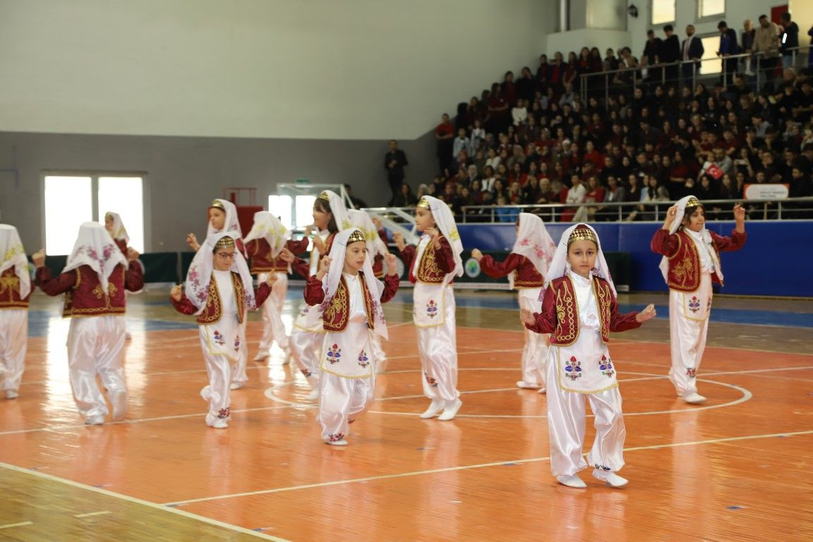 Hendek Cumhuriyet'in 101. Yılını Coşkuyla Kutladı - Sayfa 9