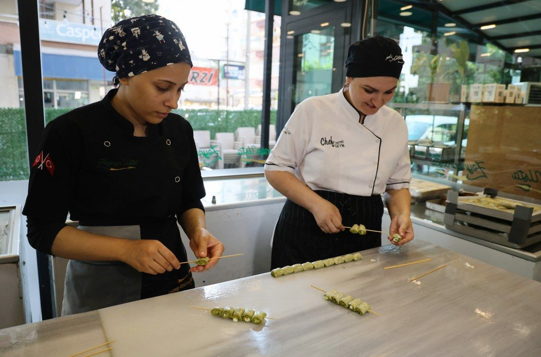 Adana usulü 'çöp şiş katmer' yok satıyor - Sayfa 3