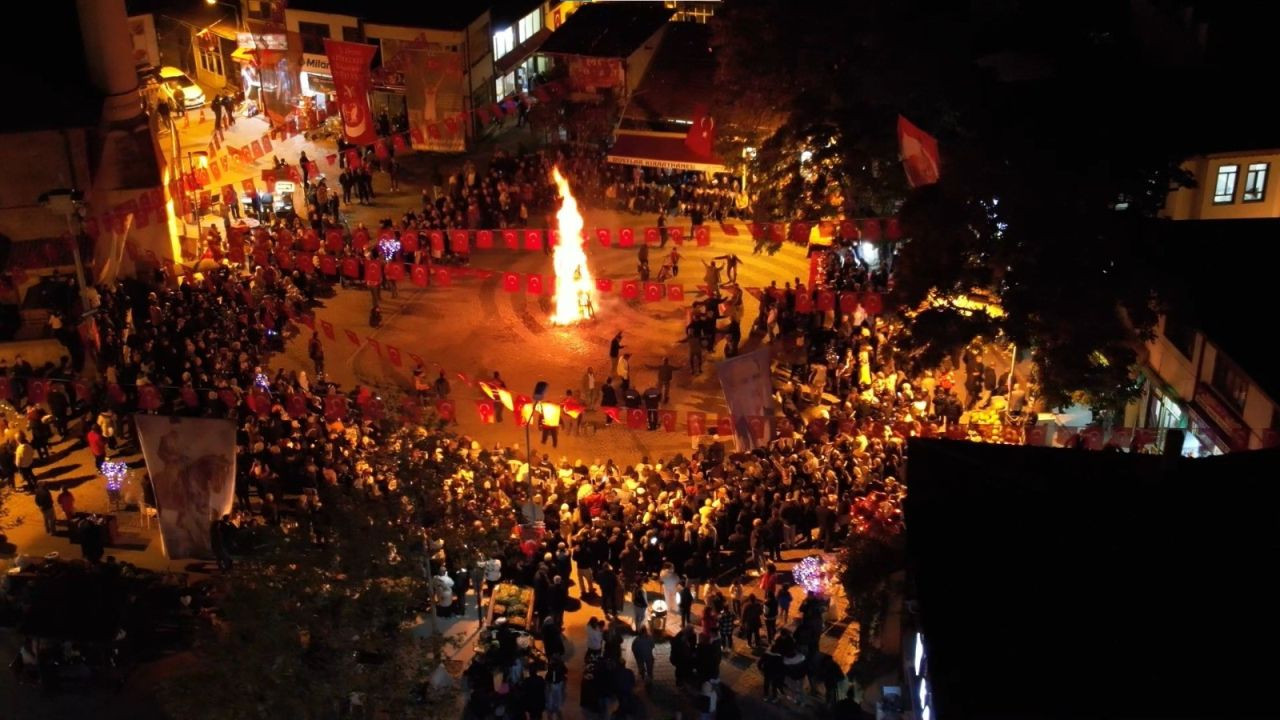 Ankara'da Cumhuriyet coşkusu geleneklerle kutlanıyor - Sayfa 1