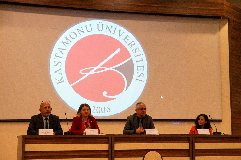 Kastamonu Üniversitesi’nde Cumhuriyet konuşuldu - Sayfa 6