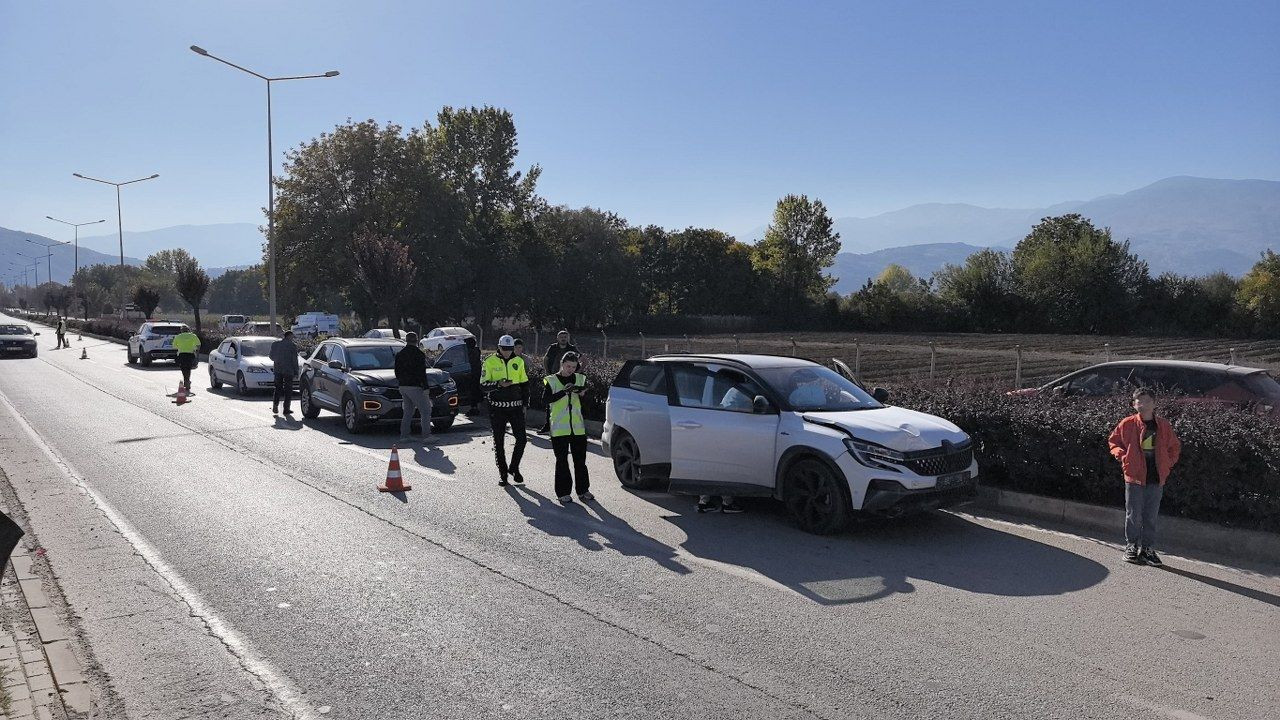 Bursa’da zincirleme kaza: 6 yaralı - Sayfa 4