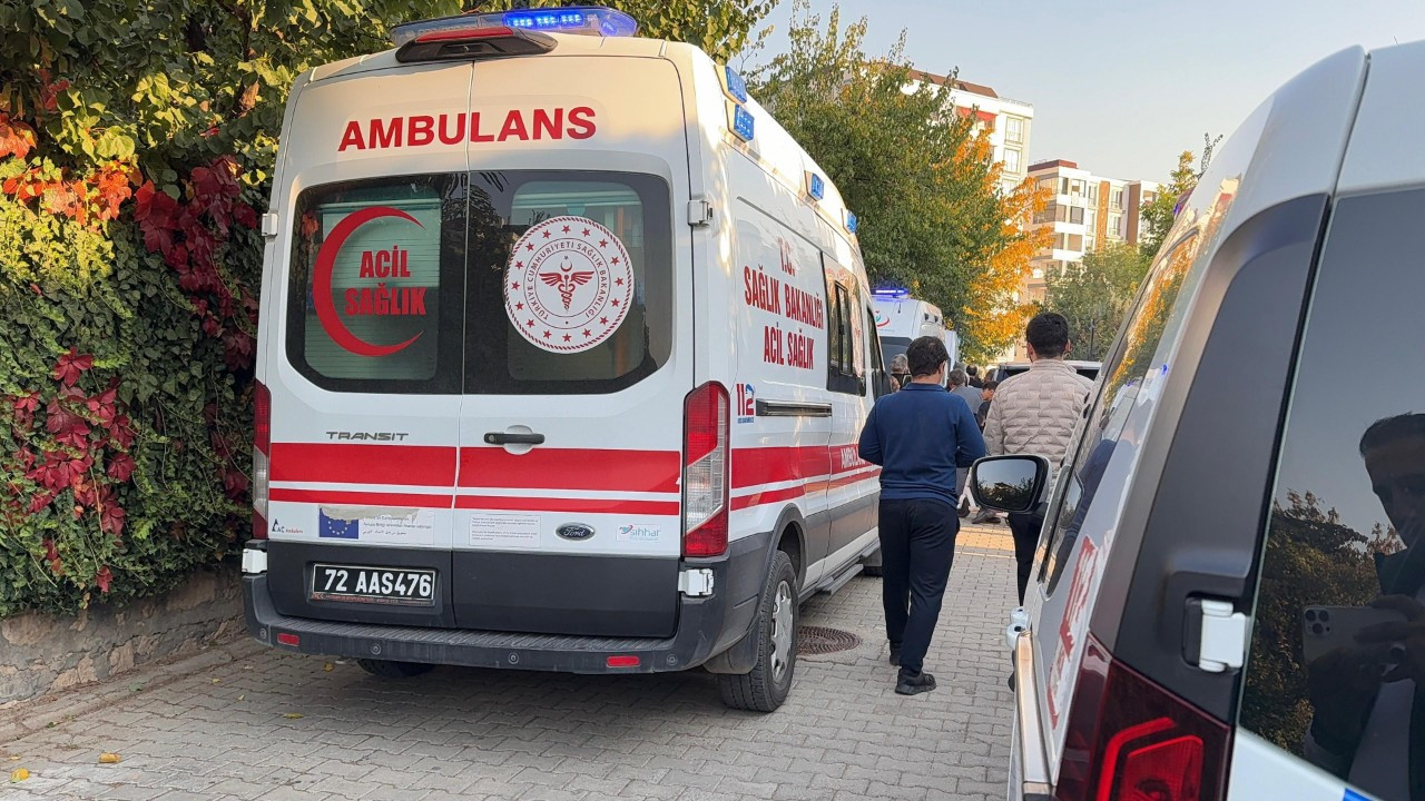 Batman'da kadın, eşi ve çocuğunun cansız bedeni bulundu