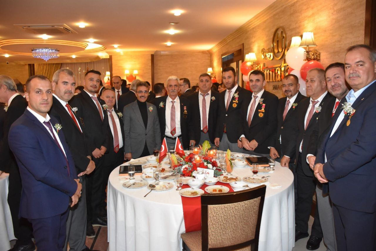 Başkan Şenol Dinç, Cumhuriyet Bayramı kutlamalarına katıldı - Sayfa 5