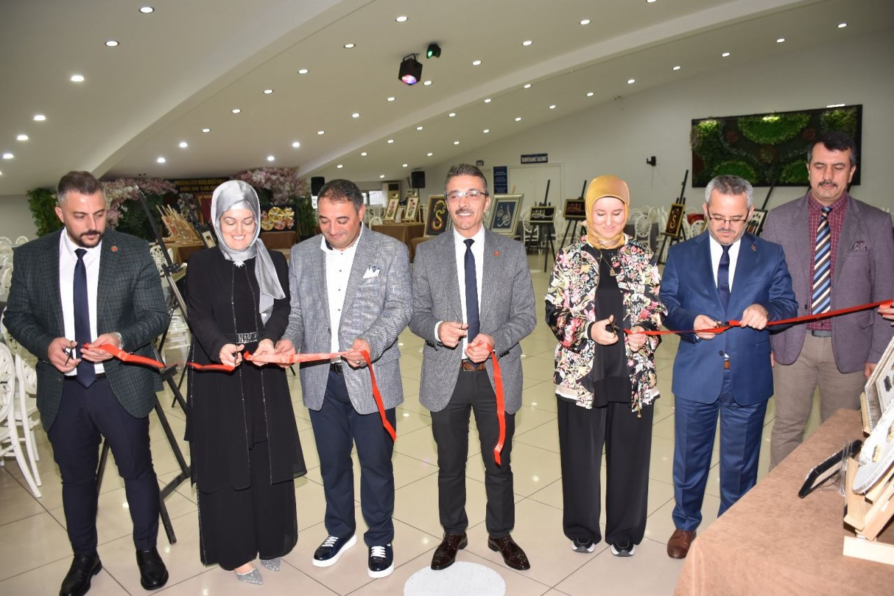 Başkanı Şenol Dinç, Kutluay Filografi Sergisinin açılışına katıldı - Sayfa 3