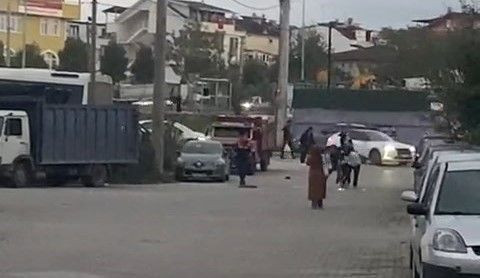 Kocaeli'de Gençler Arasındaki Bıçaklı Kavga: 1'i Ağır 2 Yaralı - Sayfa 2