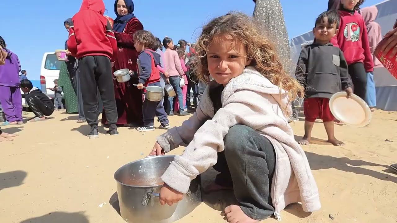 Türkiye'den Gazze seferberliği: Türk Kızılay zorluklara rağmen yardımları sürdürüyor - Sayfa 8