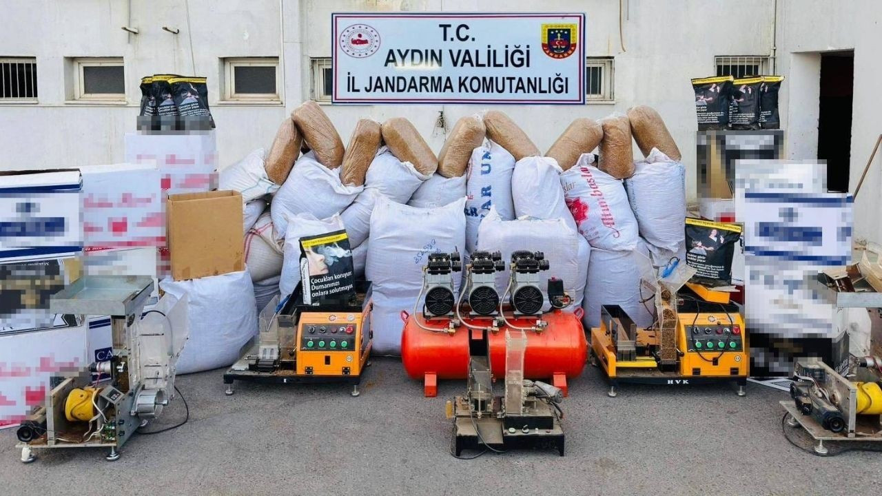 Ev değil sigara fabrikası! 2 milyonluk malzeme çıktı