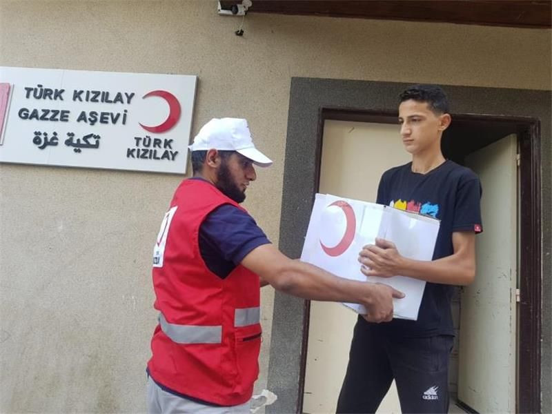 Türkiye'den Gazze seferberliği: Türk Kızılay zorluklara rağmen yardımları sürdürüyor - Sayfa 19