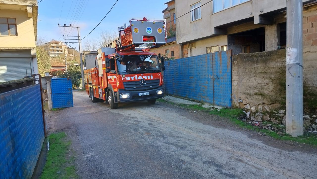 Sakarya'da çıkan yangın iki traktörü kül etti - Sayfa 2