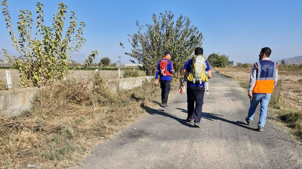 Gölhisar Mahallesi'nde Kayıp Yaşlı Kadın İçin Arama Çalışmaları Yoğunlaştı