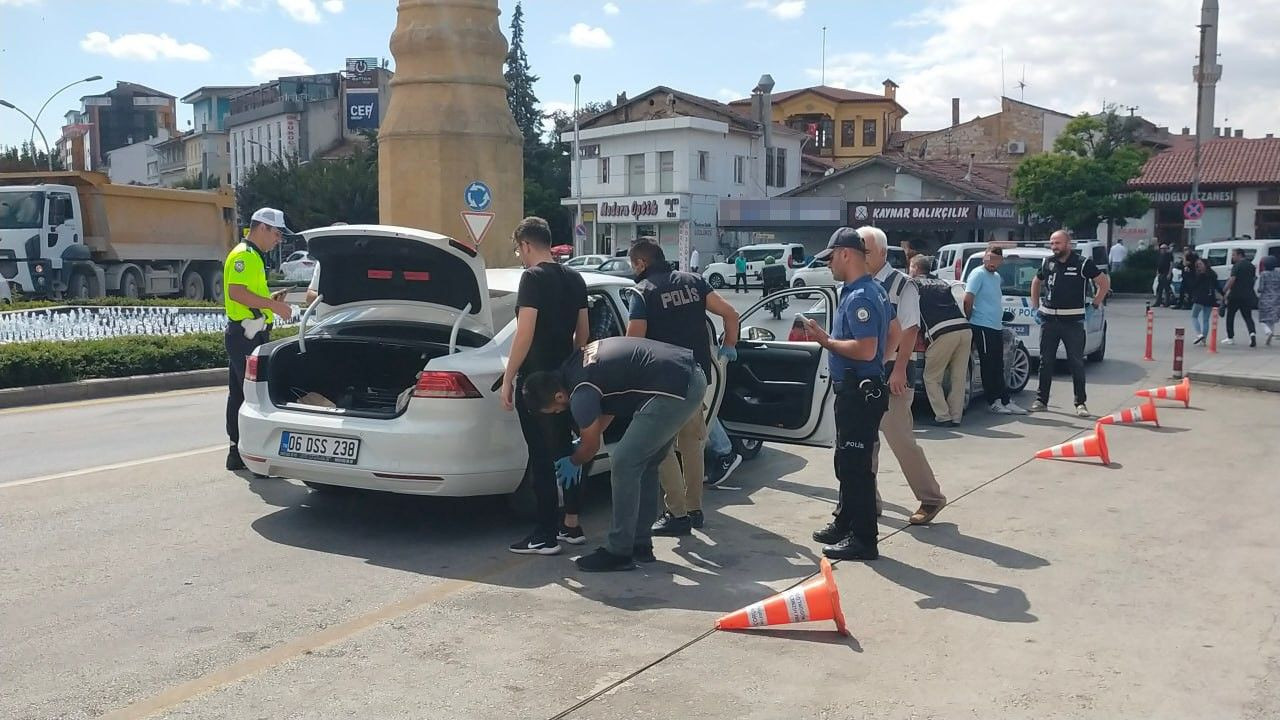 Çorum'da Şok Uygulamalarda 6 Aranan Kişi Yakalandı - Sayfa 1