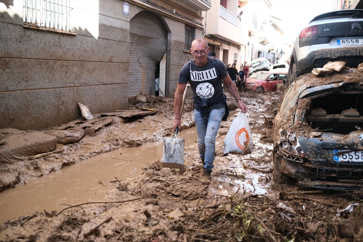 İspanya'da Sel Felaketi: Ölü Sayısı 250'ye Yükseldi - Sayfa 18