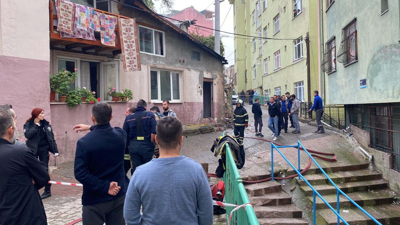 Çalışma sırasında doğal gaz borusu patladı: Alevler eve sıçradı - Sayfa 3