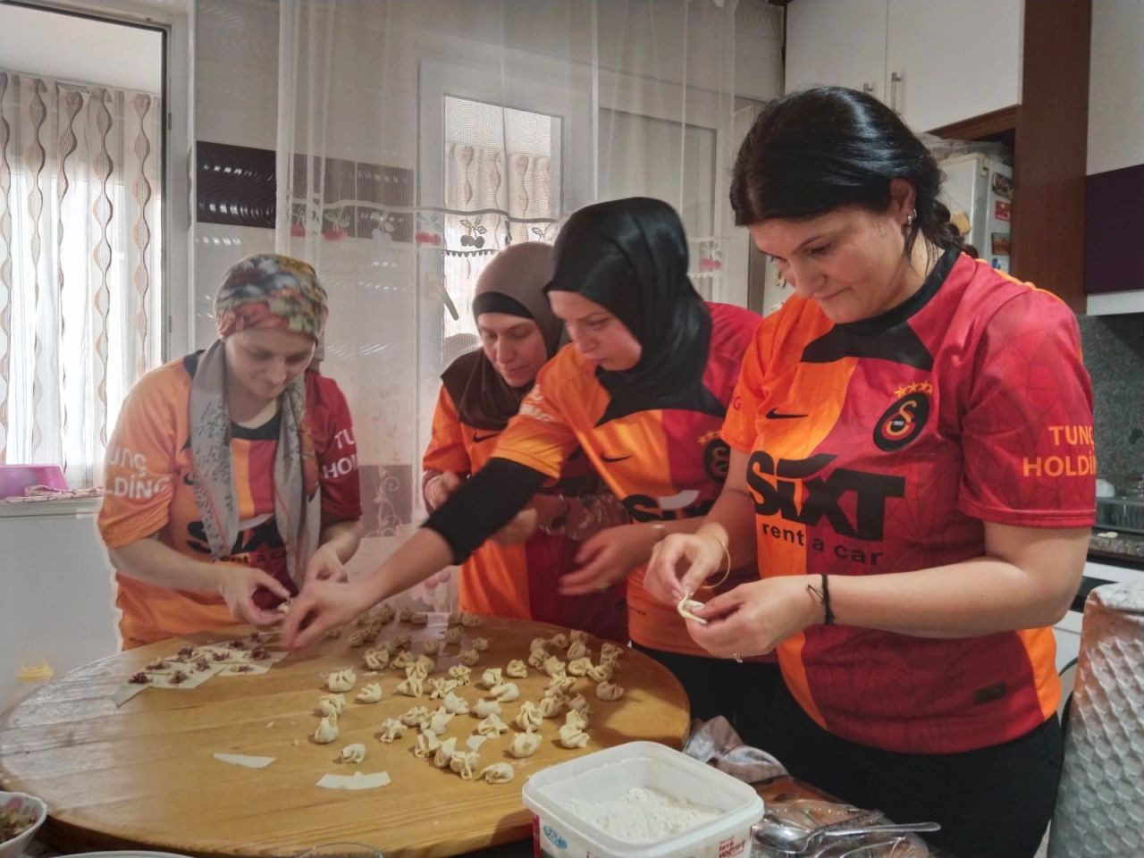 Ahıska Türkleri 'Hınkal' kültürünü yaşatıyor - Sayfa 3