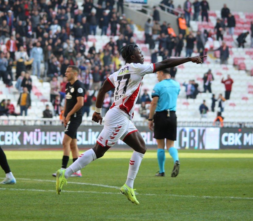 Trendyol Süper Lig: NG Sivasspor: 2 - Çaykur Rizespor: 1 (Maç sonucu) - Sayfa 7