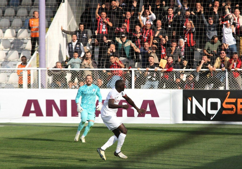 Trendyol 1. Lig: Ankara Keçiörengücü: 2 - Çorum FK: 3 - Sayfa 3