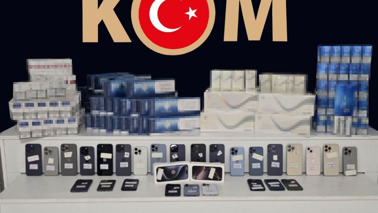 Kocaeli'de 2 milyon TL değerinde gümrük kaçağı cep telefonları ele geçirildi