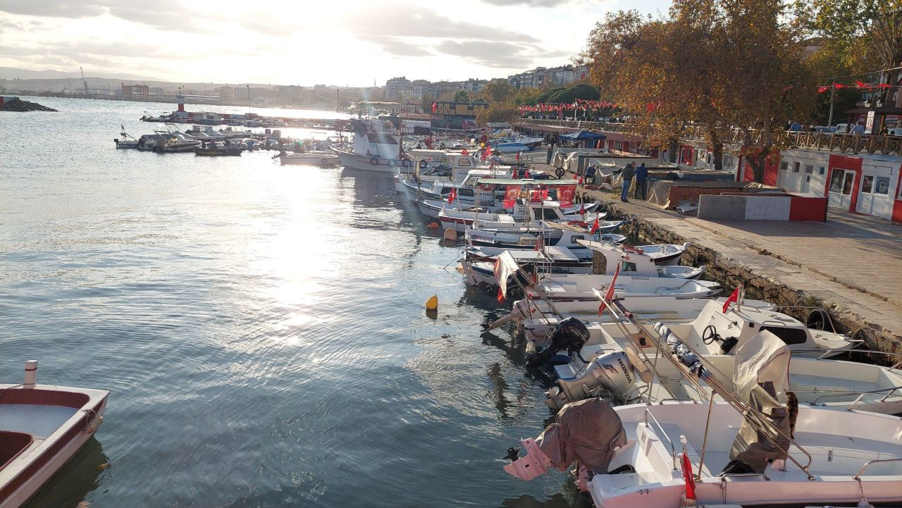 Marmara Denizi'nde Poyraz Fırtınası, Ulaşımı Zorlaştırdı - Sayfa 1