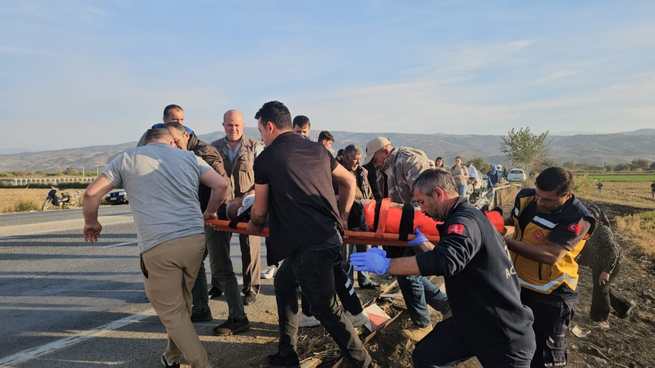 Viraja Hızlı Giren Araçlar Kazaya Neden Oldu: 1 Yaralı