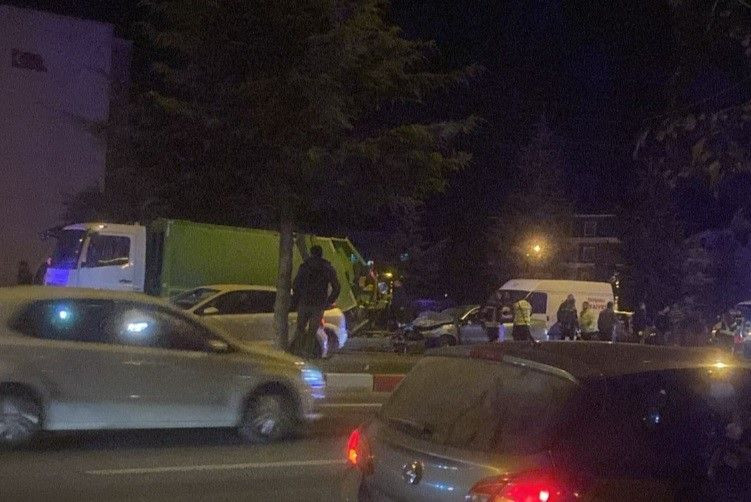 Tavşanlı'da Kırmızı Işıkta Feci Kaza: 2 Yaralı - Sayfa 3