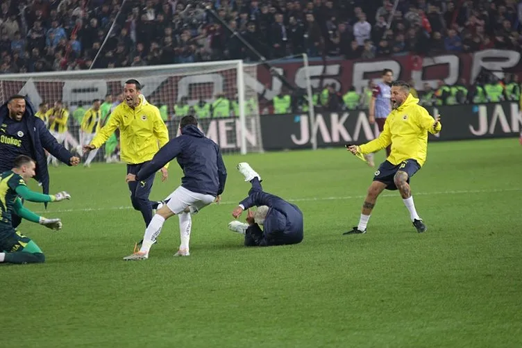 Mourinho'nun Sevinci Dünyayı Salladı! "Amrabat'ın Golünden Sonra..." - Sayfa 2