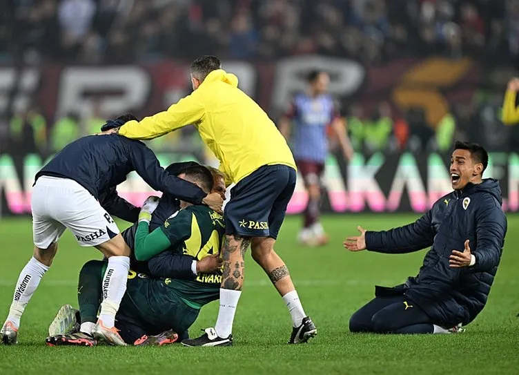 Mourinho'nun Sevinci Dünyayı Salladı! "Amrabat'ın Golünden Sonra..." - Sayfa 10