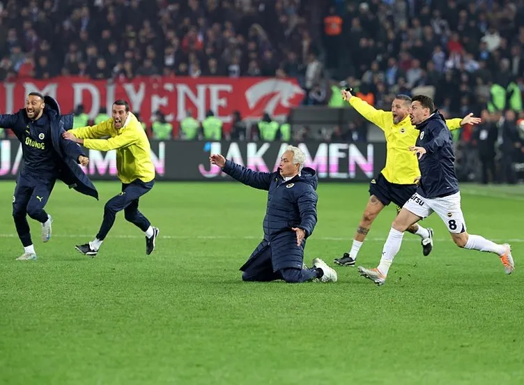 Mourinho'nun Sevinci Dünyayı Salladı! "Amrabat'ın Golünden Sonra..." - Sayfa 11