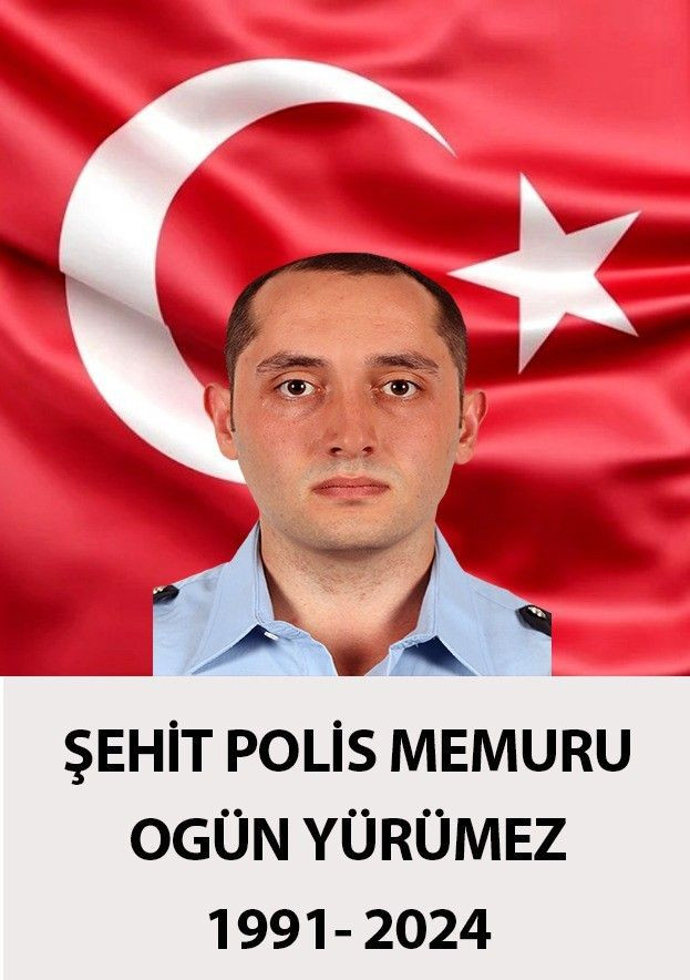 Trafik kazasında şehit olan polis memuru son yolculuğuna uğurlandı - Sayfa 6