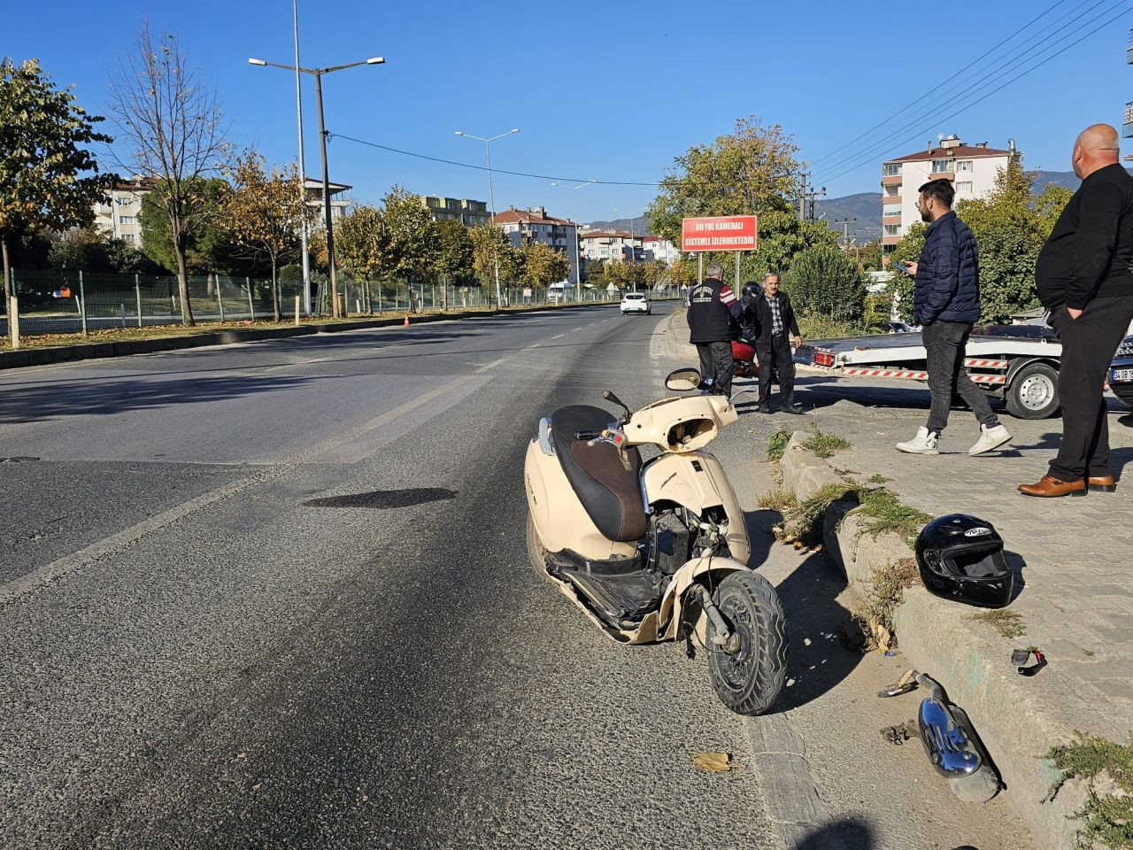 Bursa'da Motosikletler çarpıştı: 2 yaralı - Sayfa 3