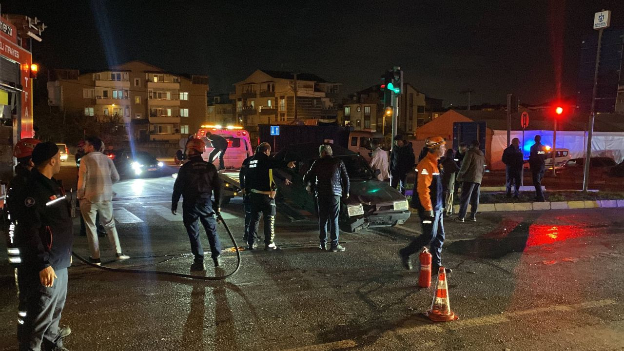 Kocaeli'de Trafik Işıklarında Kaza: 1 Yaralı! - Sayfa 2