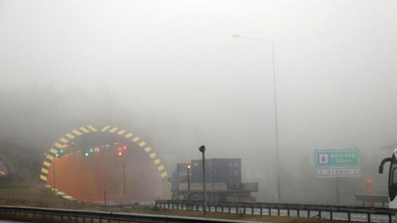 Bolu ve Düzce'de yoğun sis - Sayfa 1