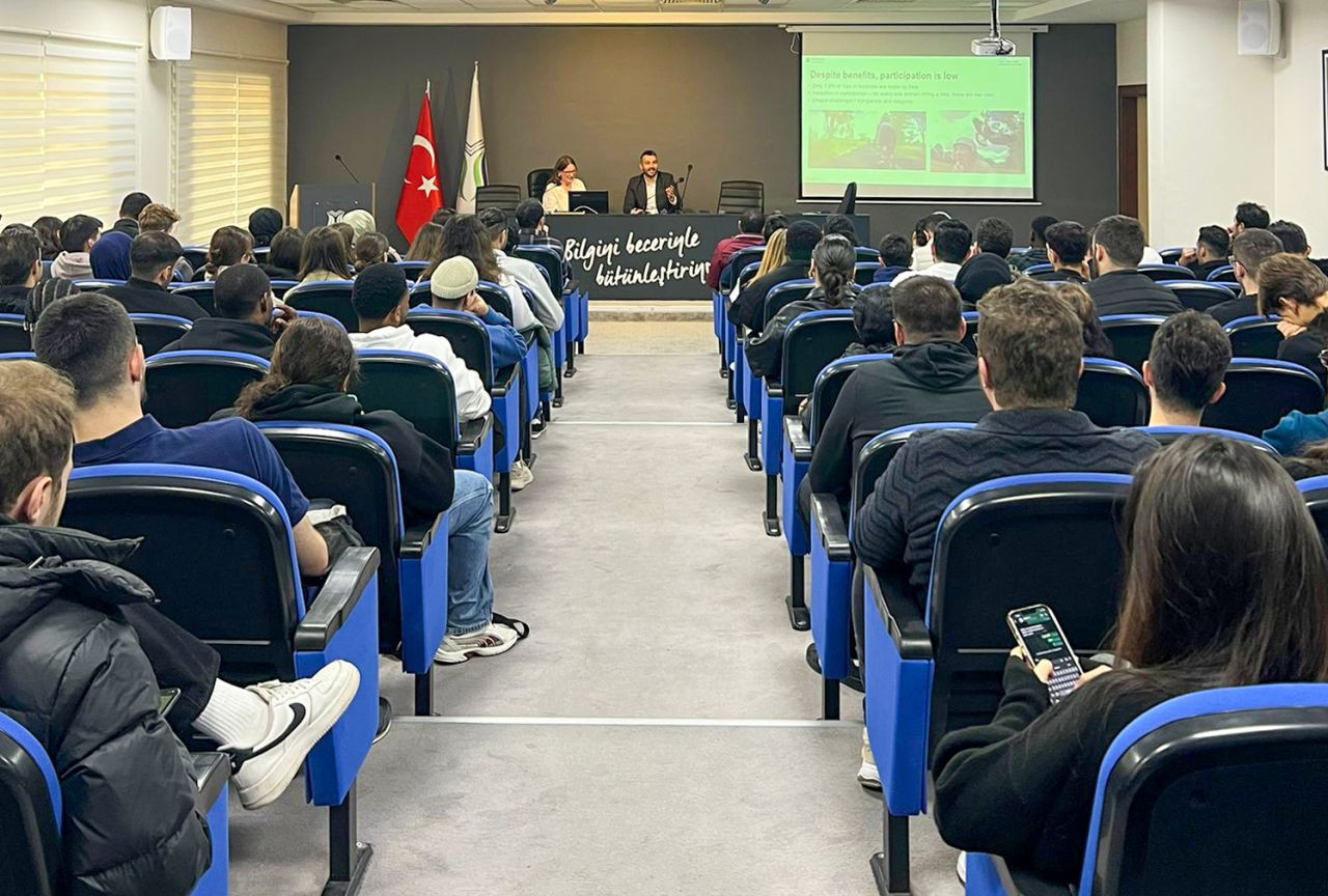 SUBÜ'de Bisiklet Kullanımı Konferansı ve Saha Gezisi Birleştirildi - Sayfa 1