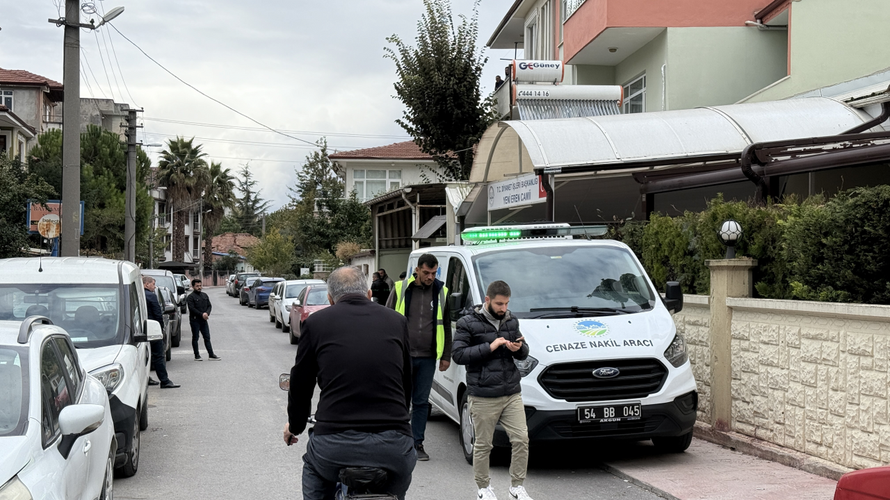 Zühre son yolculuğuna uğurlandı - Sayfa 2