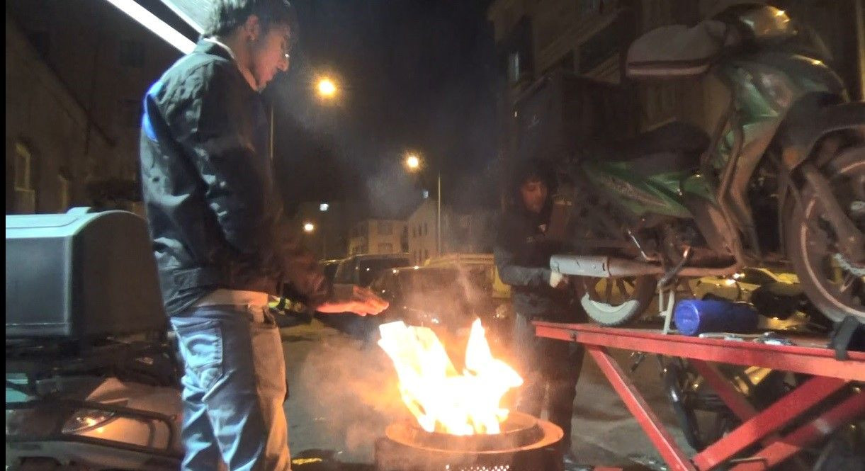 Kars'ta Soğuğa Karşı Araçlara Battaniyeli Önlem! - Sayfa 1