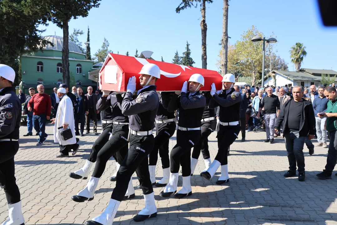 Mardin’de hayatını kaybeden Adanalı polis toprağa verildi - Sayfa 4