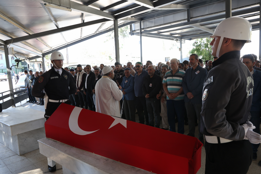 Mardin’de hayatını kaybeden Adanalı polis toprağa verildi - Sayfa 6