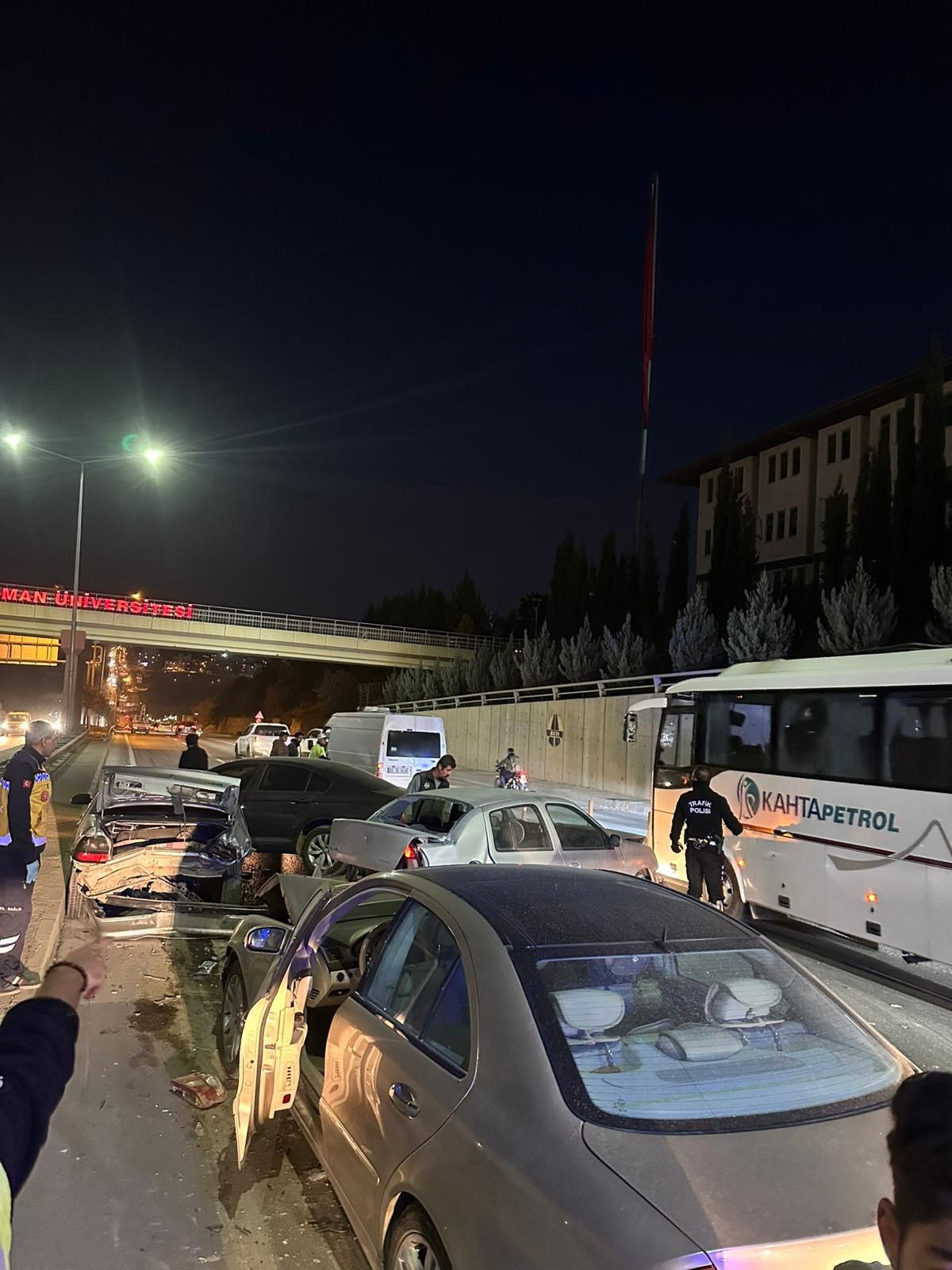 Adıyaman’da Zincirleme Trafik Kazası: 1 Yaralı - Sayfa 3