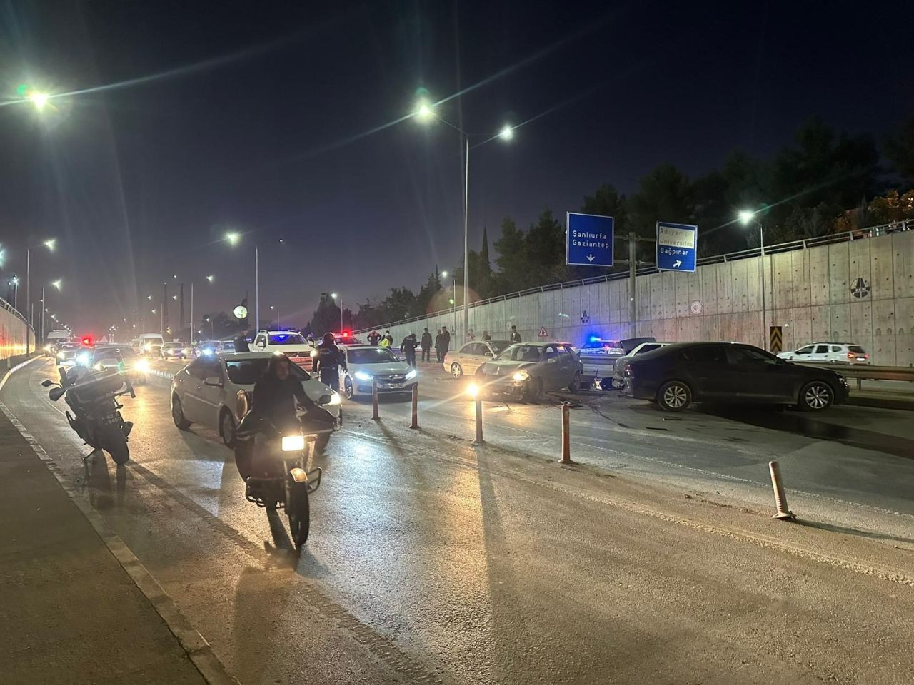 Adıyaman’da Zincirleme Trafik Kazası: 1 Yaralı - Sayfa 1