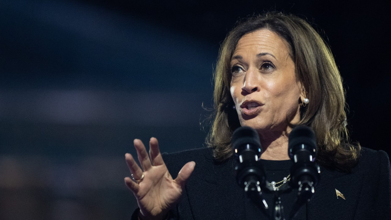 Kamala Harris, Donald Trump’ı Seçim Zaferi İçin Tebrik Etti