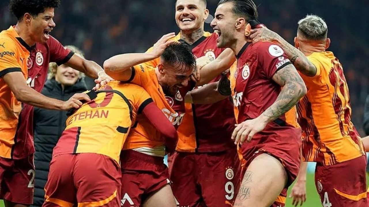 Galatasaray'a Bomba Bir Transfer: O Yıldız Geliyor! - Sayfa 9