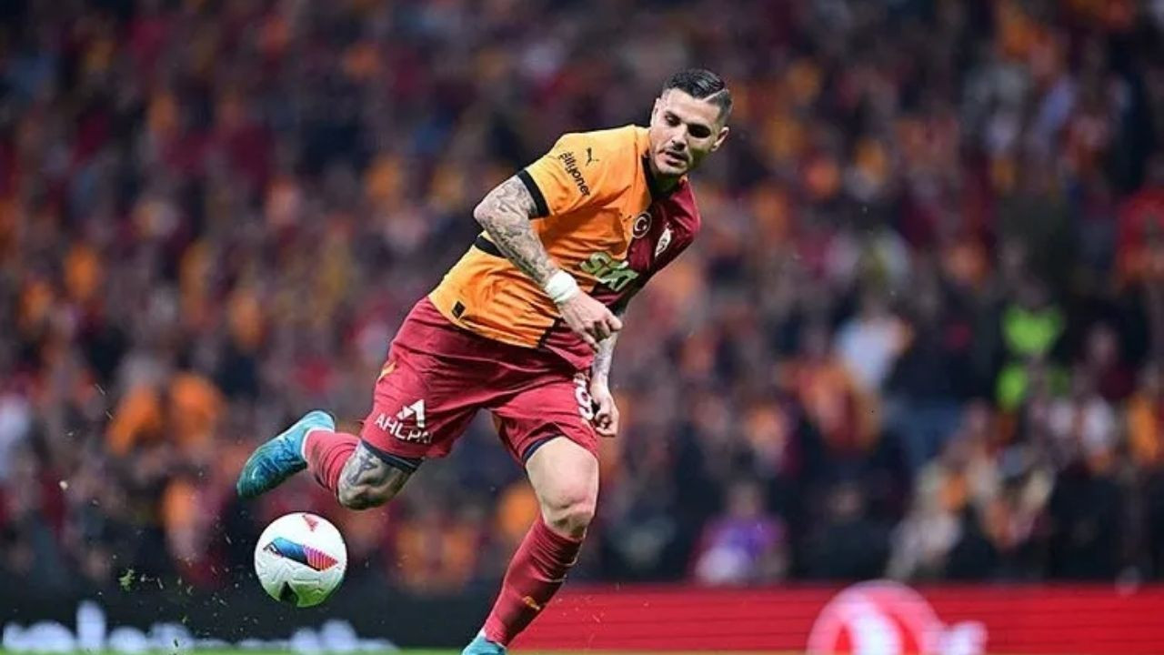 Galatasaray'a Bomba Bir Transfer: O Yıldız Geliyor! - Sayfa 18