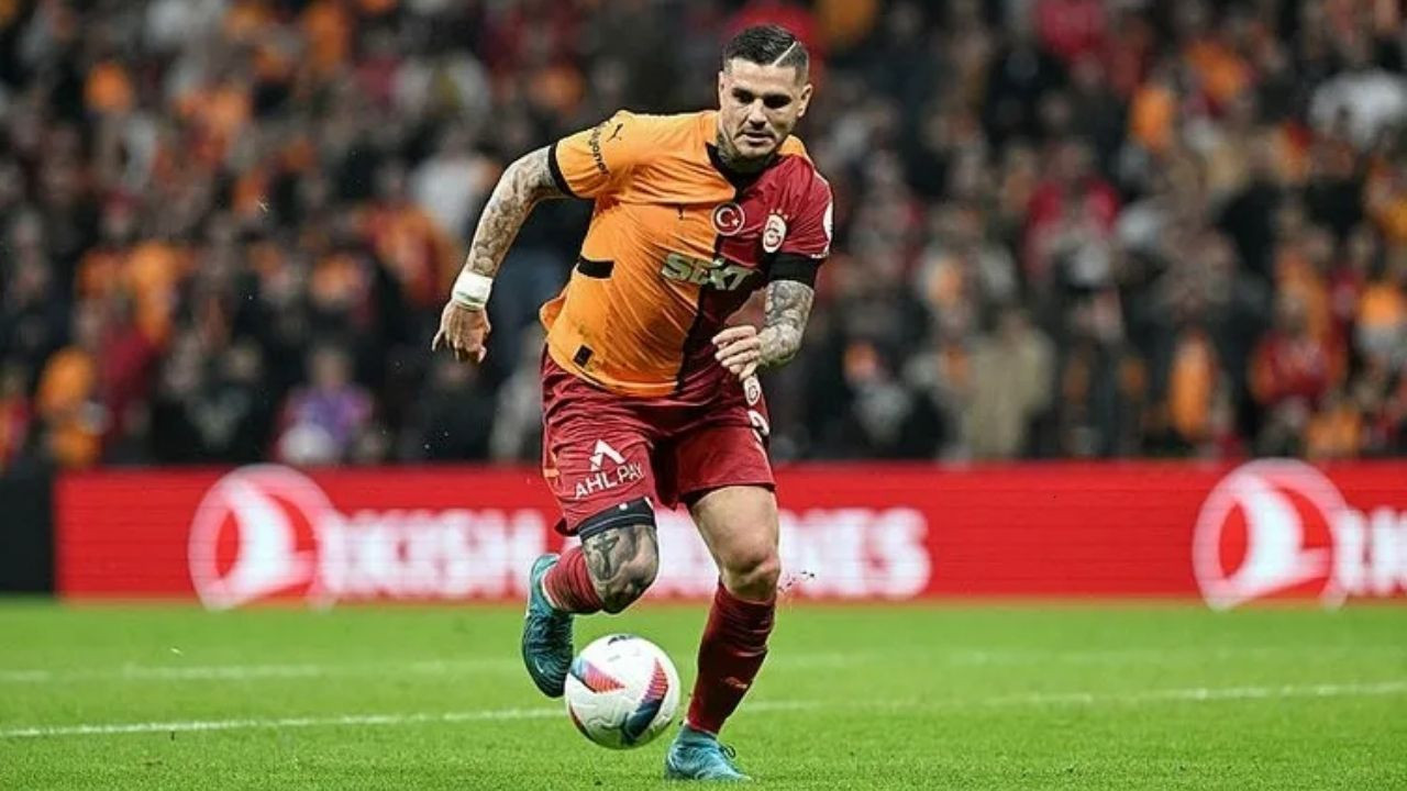 Galatasaray'a Bomba Bir Transfer: O Yıldız Geliyor! - Sayfa 20