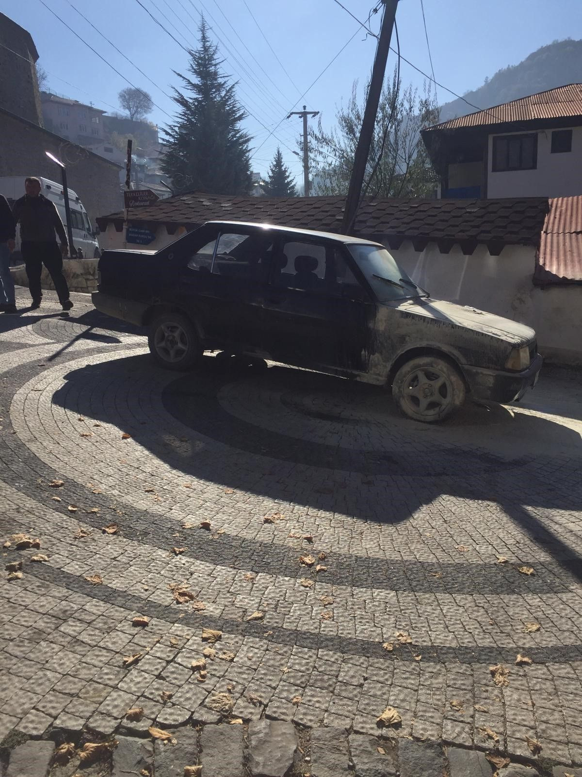 Bolu'da hareket halindeki araç alev alev yandı! - Sayfa 3