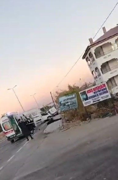 Elazığ'da Feci Kaza: Otomobil ile Kamyonet Çarpıştı, 1 Ölü 1 Yaralı - Sayfa 1