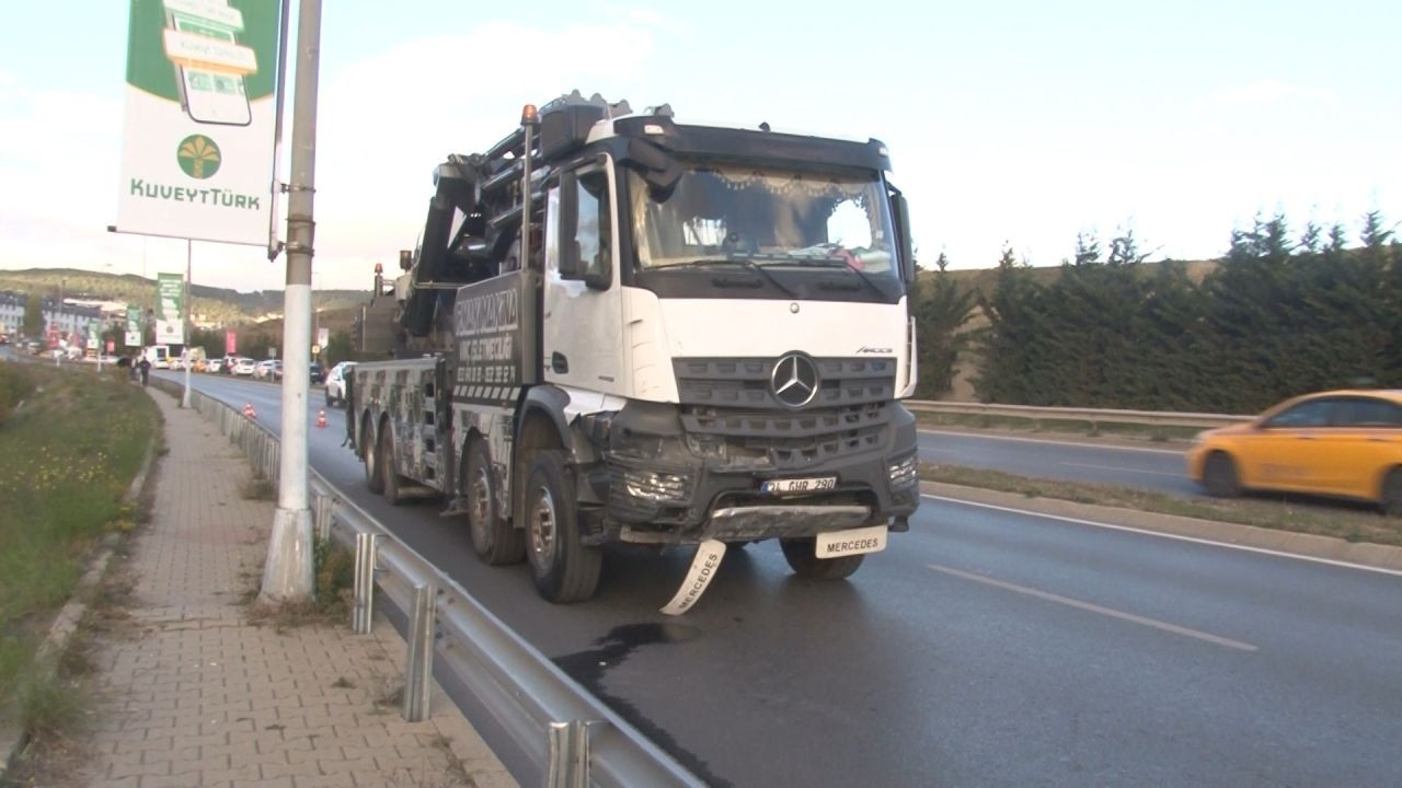 Maltepe'de Vinç Kontrolden Çıktı, 7 Aracı Biçti: 2 Yaralı - Sayfa 3