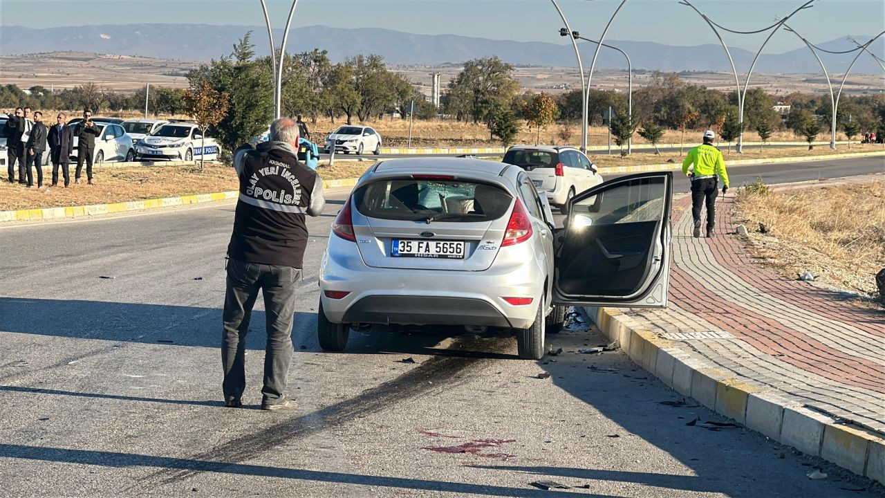 Uşak'ta Yunus Ekibi Kazasında 2’si Polis 4 Kişi Yaralandı - Sayfa 7