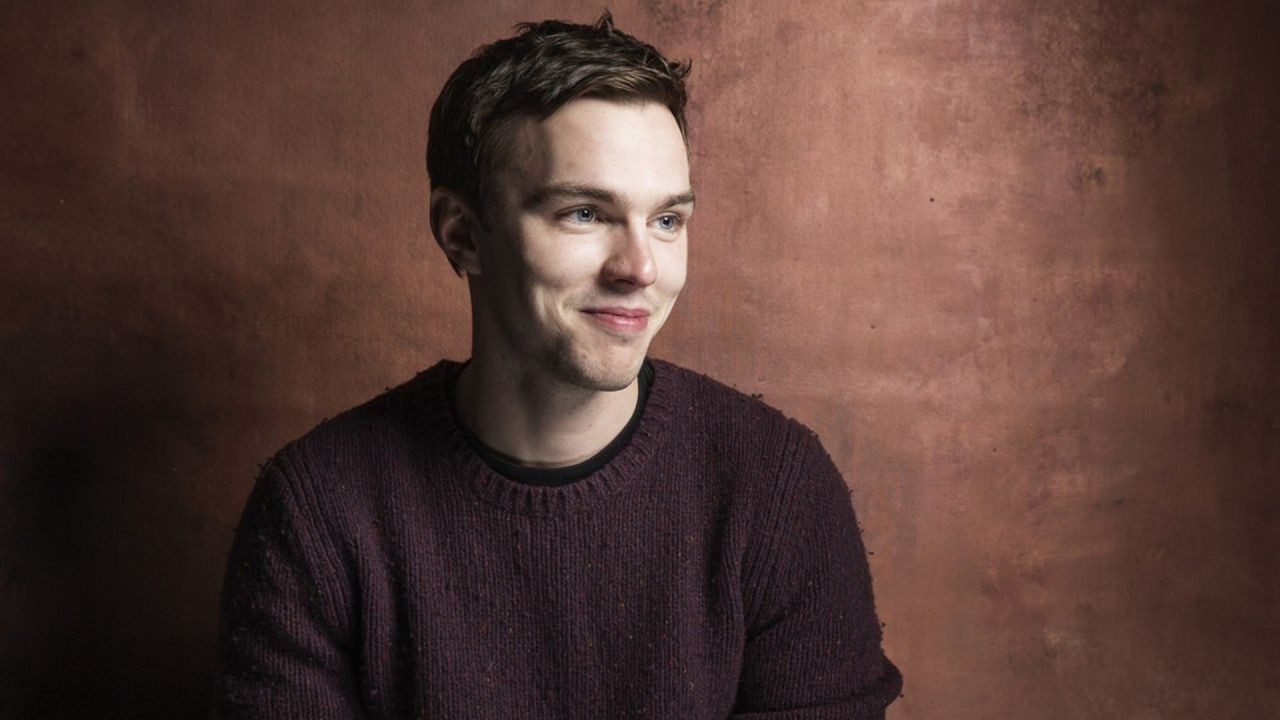 Nicholas Hoult, Batman Rolünü Robert Pattinson'a Kaybetmesini Açıkladı - Sayfa 9