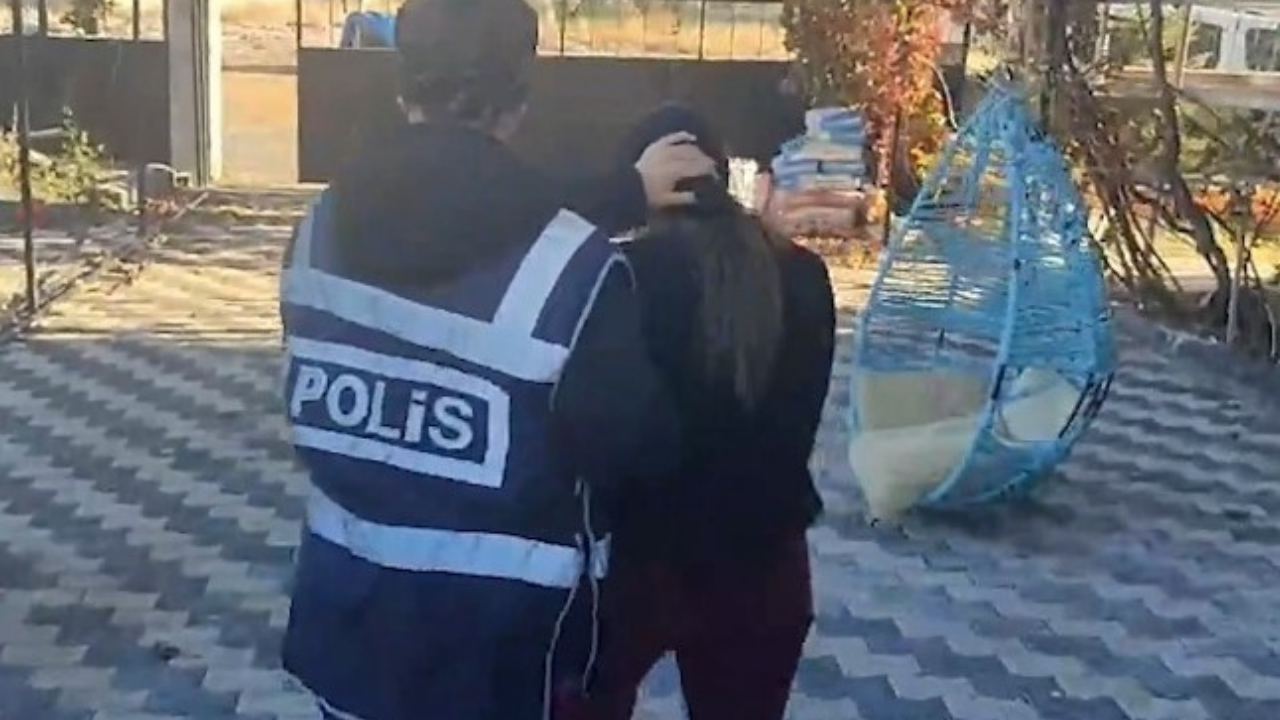 25 Yıl 6 Ay Hapis Cezası Bulunan Kadın Kayseri'de Yakalandı